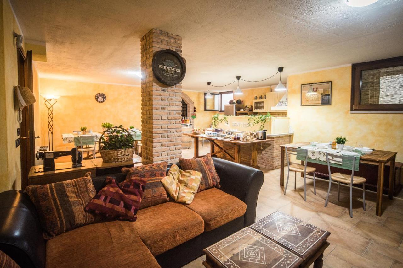 B&B Al Sentiero Caprino Veronese Bagian luar foto