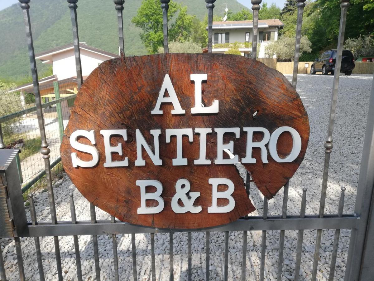 B&B Al Sentiero Caprino Veronese Bagian luar foto