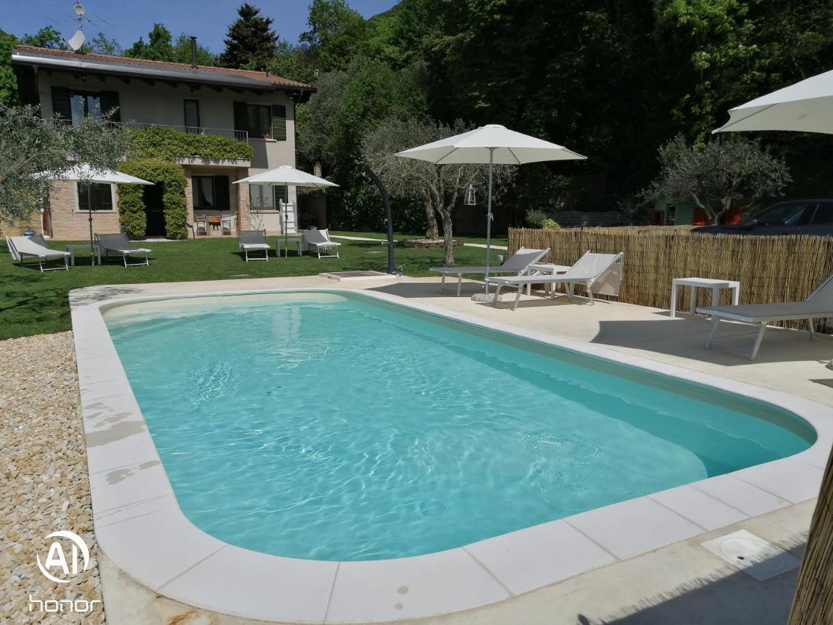 B&B Al Sentiero Caprino Veronese Bagian luar foto